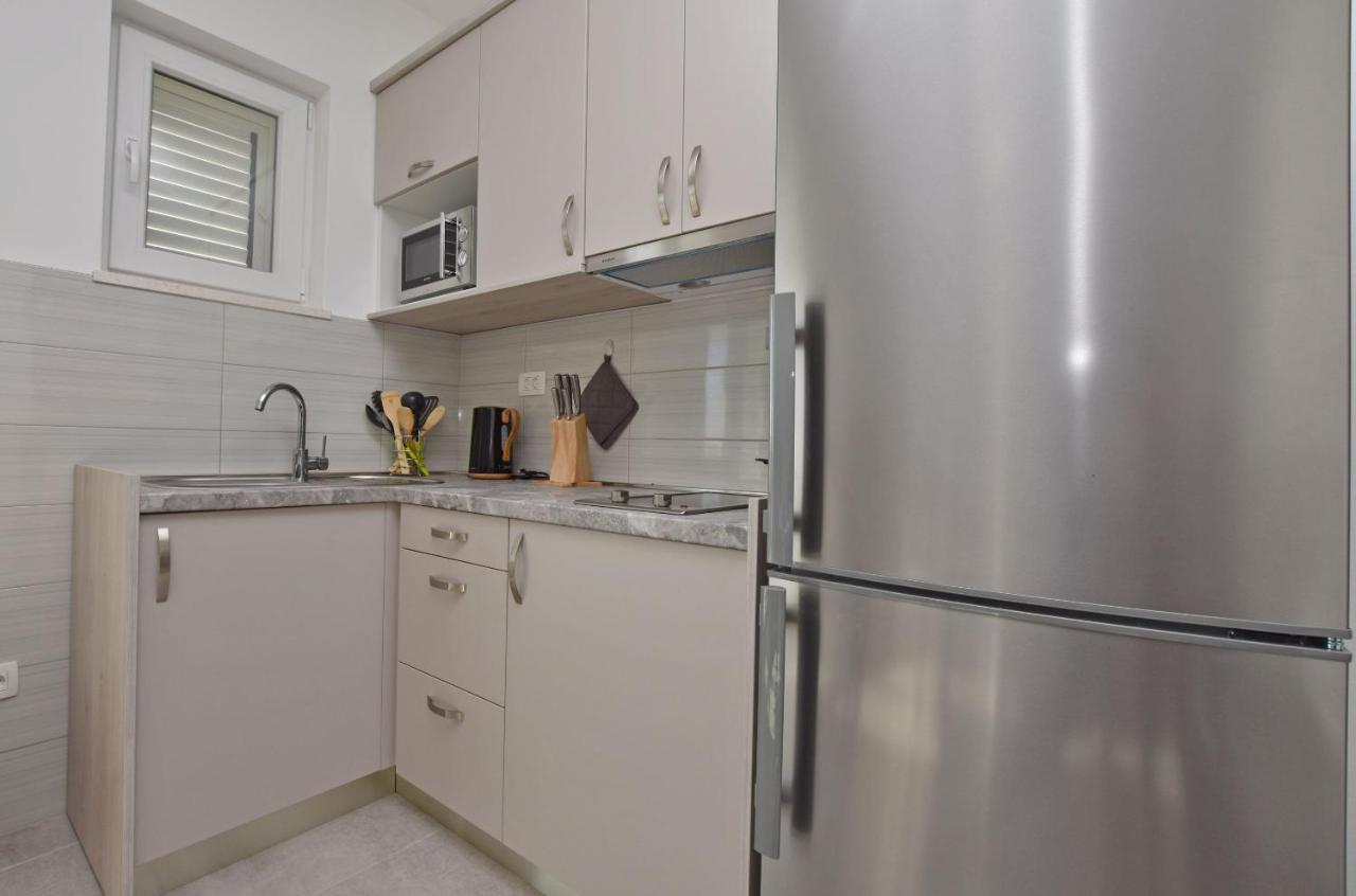 Apartments Danolic Pisak Exterior photo